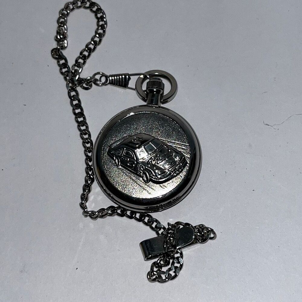 Nascar Men's Silver Tone Dale Earnhardt Sr. Signature Pocket Watch With Chain